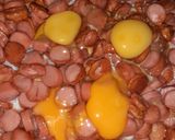 Foto del paso 1 de la receta: Huevos Revueltos con Salchicha -Scrambled Eggs with Sausage