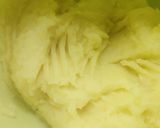 Diótöltelékes burgonyás palacsinta recept fázis 4 fotója