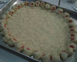 Foto langkah ke 21 dari resep Cheesy Bites Pizza | Pizza dgn pinggiran keju.