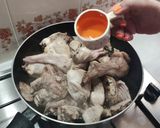 Foto del paso 2 de la receta: Conejo al ajillo🧄🍗