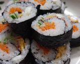 Hình bước làm 7 của món Sushi cá hồi
