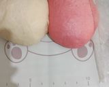 Foto langkah ke 2 dari resep Merah Putih Condensed Milk Bread (tanpa telur).