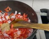 शिमला मिर्च प्याज़ा (Shimla Mirch Pyaza Recipe in Hindi) रेसिपी चरण 2 फोटो