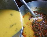 A picture of step 10 of Dal Palak.