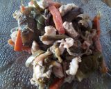 Foto del paso 5 de la receta: Pollo con verduras