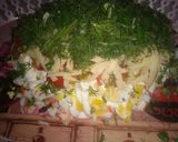 Фото кроку 5 до Салат с крабовыми палочками и помидорами.