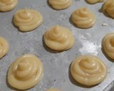 Foto del paso 3 de la receta: Bombitas rellenas de crema pastelera