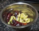 A picture of step 2 of Spicy Garlic Chutney.