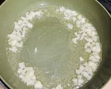 Foto langkah ke 5 dari resep Tumis Brokoli Jamur Tomat.