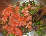 A picture of step 4 of Lightly spiced KAMANDE.