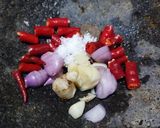 Foto langkah ke 2 dari resep Bumbu Urap Kelapa (Tumis).