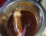 A picture of step 2 of Peanut coated Banana Lolly.