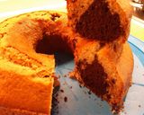 Foto del passaggio 5 della ricetta Ciambellone bicolore