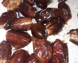 A picture of step 1 of Dates with fresh cream almond.