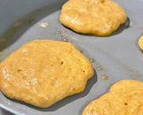 A picture of step 5 of Pumpkin Pancakes.