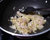 A picture of step 3 of Frozen corn curry.