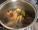 Hình bước làm 5 của món Móng giò kho nước tương