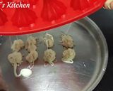 A picture of step 2 of Jelly Filled Modak.