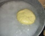 Foto del passaggio 7 della ricetta Bretzel bun (panini per hamburger stile pretzel)