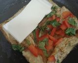 A picture of step 3 of Bread omelet with cheese.
