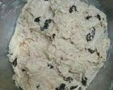 Foto langkah ke 2 dari resep Raisin Almond Artisan Bread.