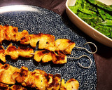 Foto del paso 5 de la receta: Ideas para adobar tu pollo y hacer unos riquísimos pinchos morunos