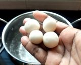 A picture of step 3 of Paal kolukattai.