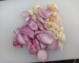 Foto langkah ke 2 dari resep Tumis Cumi Cabe Ijo.