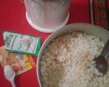 Foto langkah ke 1 dari resep Rengginang Nasi Sisa.