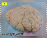Foto langkah ke 3 dari resep Frozen Dough Pizza (metode water roux).