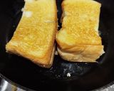 Foto langkah ke 6 dari resep Roti Bakar Isi Vla Matcha.