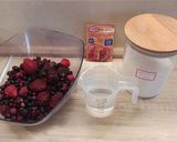 Erdei gyümölcsös mascarpone álomtorta 🎂🫐🍓🍇 recept fázis 6 fotója