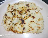 A picture of step 4 of Rice Flour Parantha.