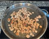 Foto del paso 1 de la receta: Fideuá de Secreto y Setas