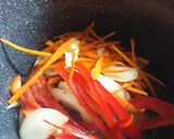 Foto del paso 2 de la receta: Fideos con repollo y verduras