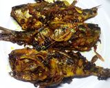 A picture of step 9 of Spicy grilled mackerel fish.