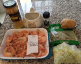 Foto del paso 1 de la receta: Crema de espárragos blanco con gambas o langostinos