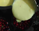 A picture of step 8 of Custard Fruit trifle.