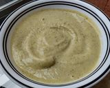 Foto del paso 5 de la receta: Salsa🫕cremosa🧄🥒de calabacín tatemado🥰