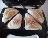 A picture of step 7 of Sandwich Toaster Mini cakes.