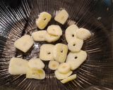 Foto del paso 2 de la receta: Rodaballo en salsa vizcaína