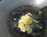 Foto langkah ke 4 dari resep Nasi goreng telur batik.