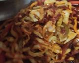 A picture of step 2 of Veg Hakka Noodles.
