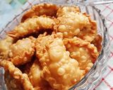 Foto langkah ke 5 dari resep Pastel Abon | Pastel Mini Kering.