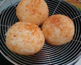 Foto langkah ke 7 dari resep Roti Goreng Tanpa Ulen Dengan Minyak.