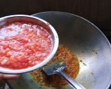 A picture of step 6 of Dal Palak.