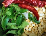 தேங்காய் சட்னி(coconut chutney recipe in tamil) ரெசிபி ஸ்டேப் 2 புகைப்படம்