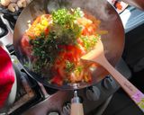 Foto del paso 2 de la receta: Moqueca de banana con brochetas de camarón