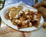 A picture of step 2 of Samosa Chaat.