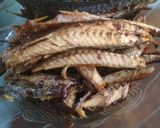 Foto langkah ke 1 dari resep Ikan Pindang Sambel Tomat.